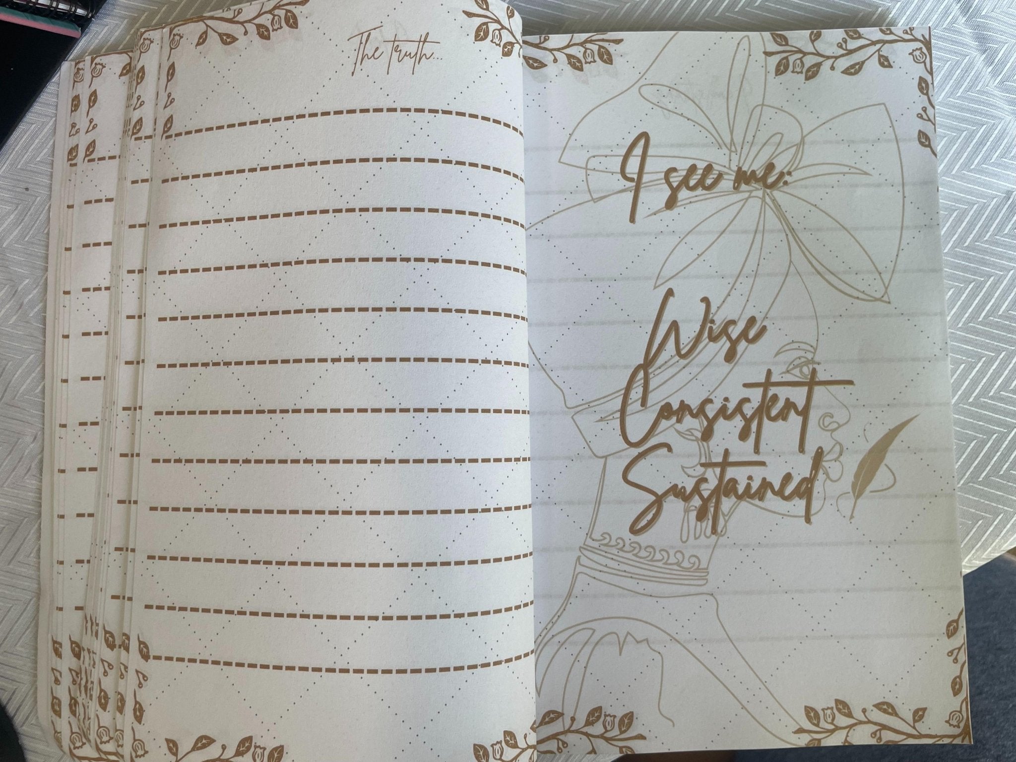 Women's Inspirational Self-Help Journal - DDDJournaling